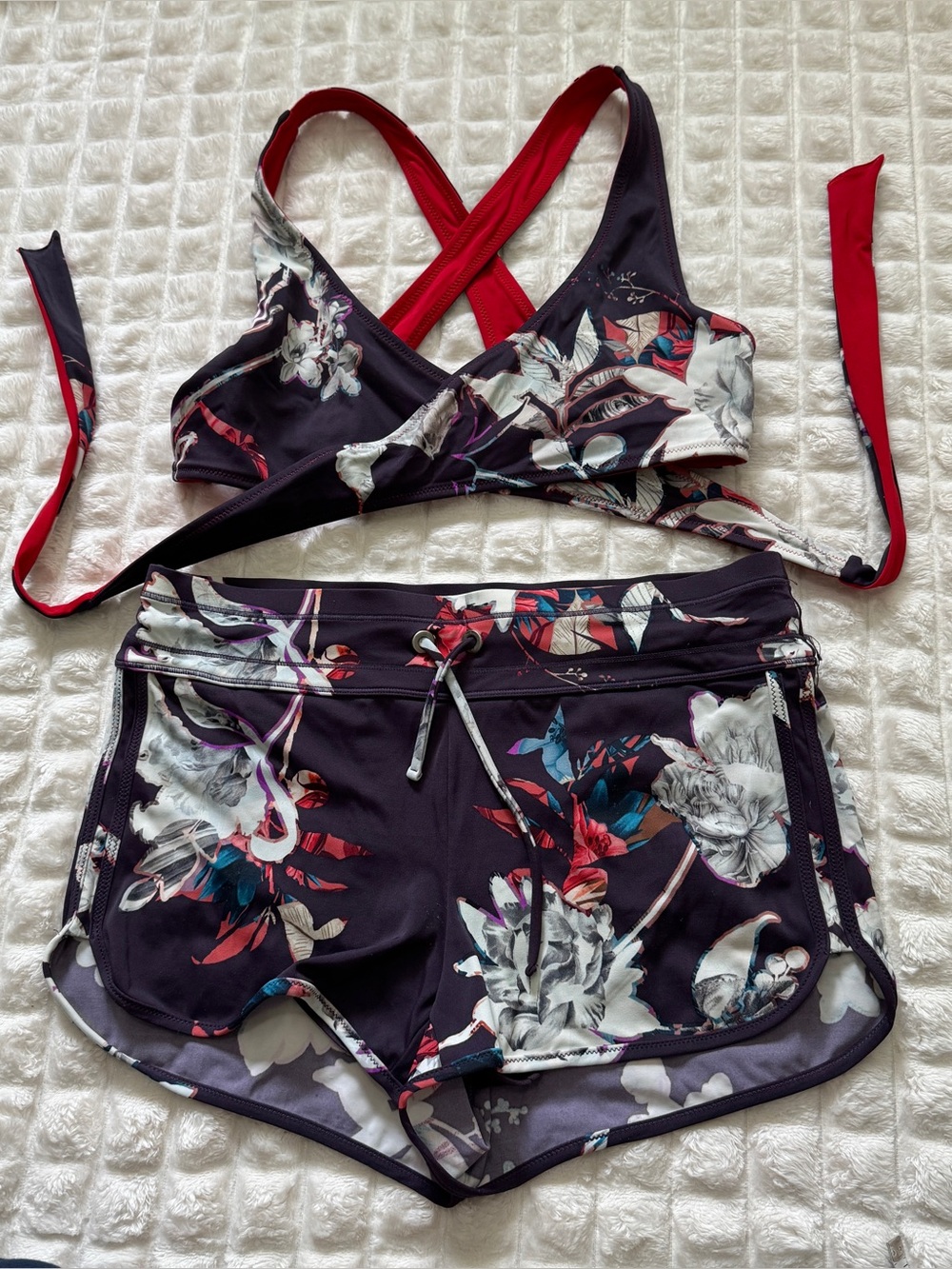 Athleta XS Piha Floral Bikini Swim Set Reversible Bikini Top & Swim Shorts